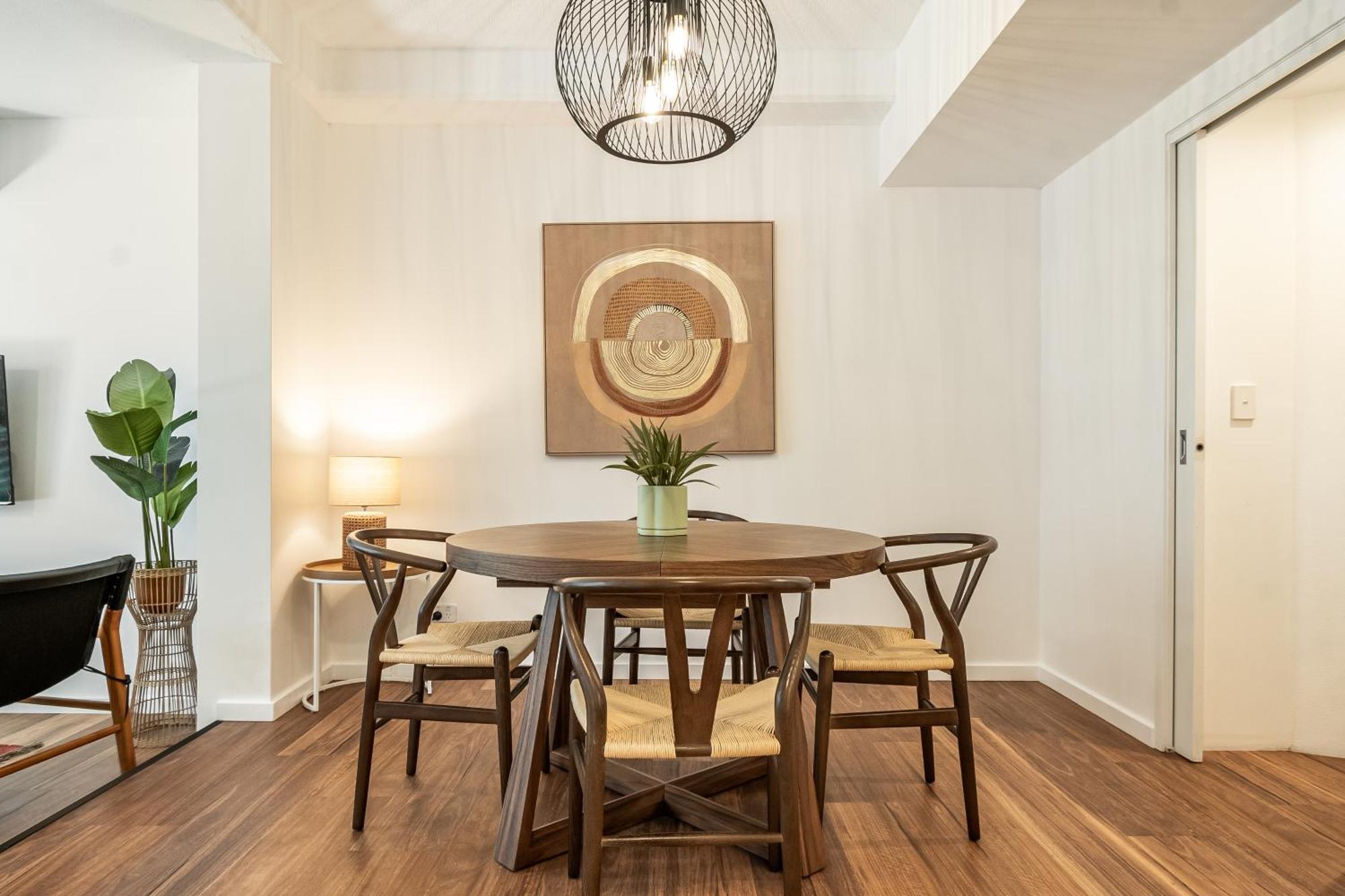 Julians Apartments Teluk Byron Bagian luar foto
